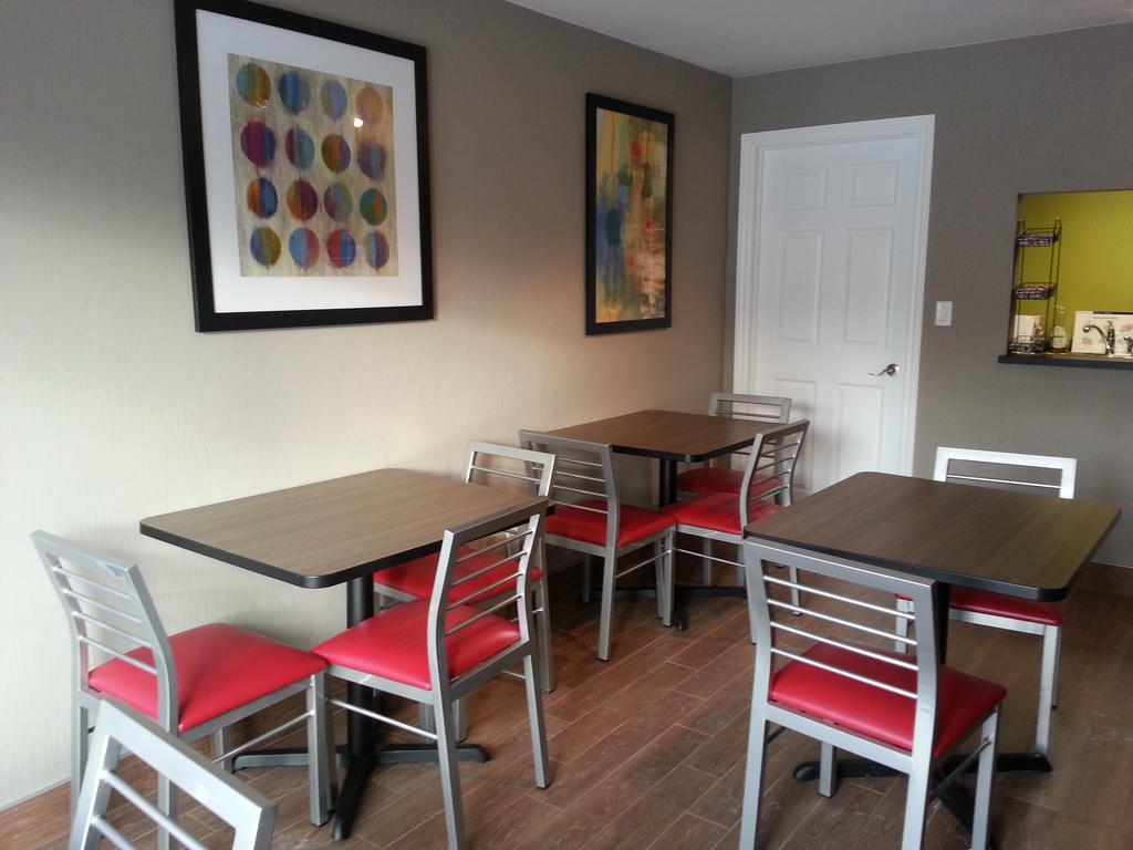 Comfort Inn Simcoe Kültér fotó