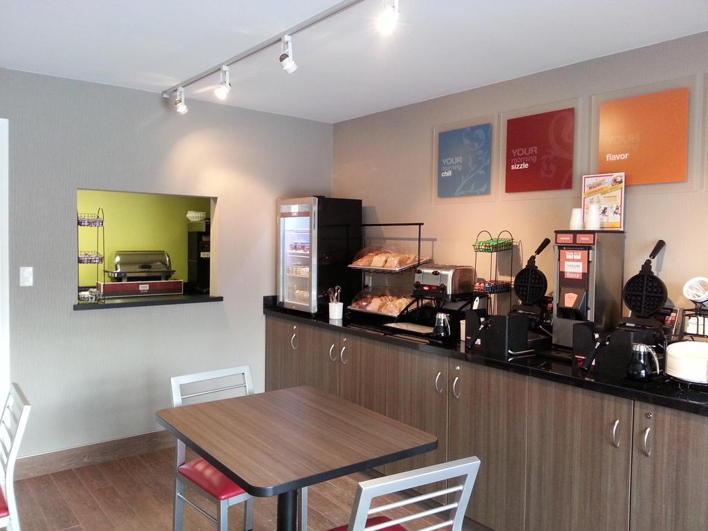 Comfort Inn Simcoe Kültér fotó
